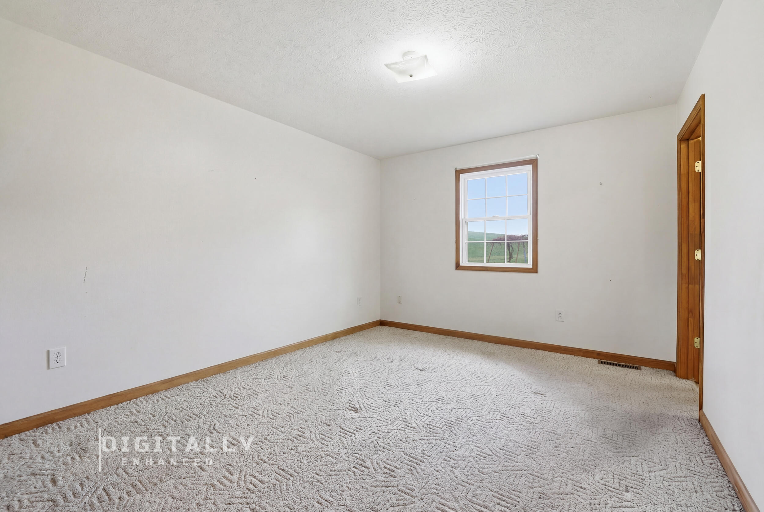 8100 Lebanon Road Danville, KY 40422 - Photo 25 of 40 Primary Bedroom