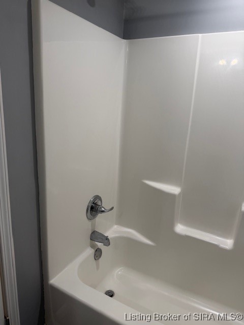 955 North Eastern School Road Pekin, IN 47165 - Photo 3 of 5