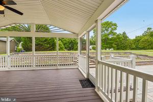 5870 Deer Ridge Lane Elkridge, MD 21075 - Photo 5 of 44
