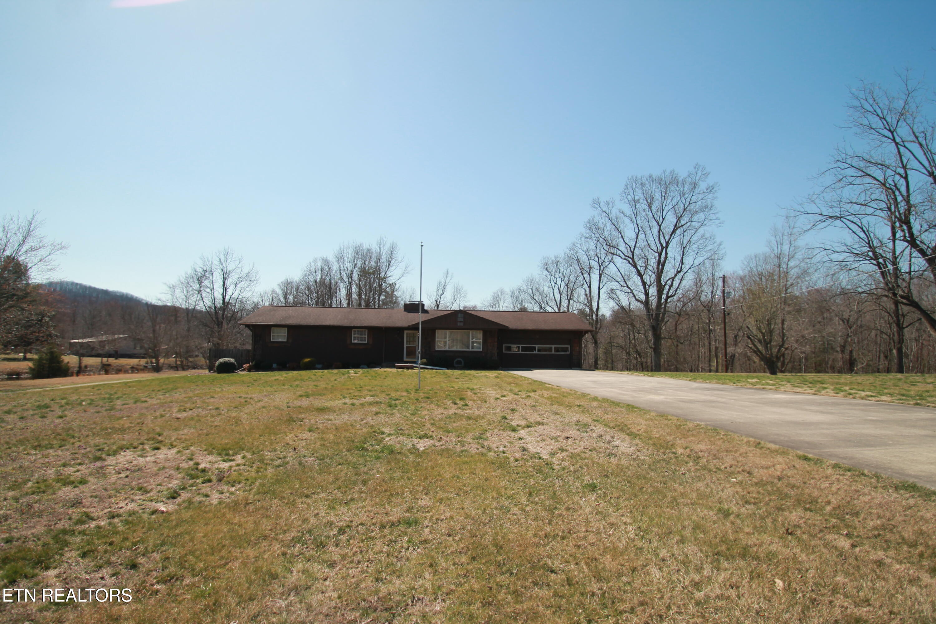 400 Alderville Road Winfield, TN 37892 - Photo 2 of 40 IMG_0120 - Copy