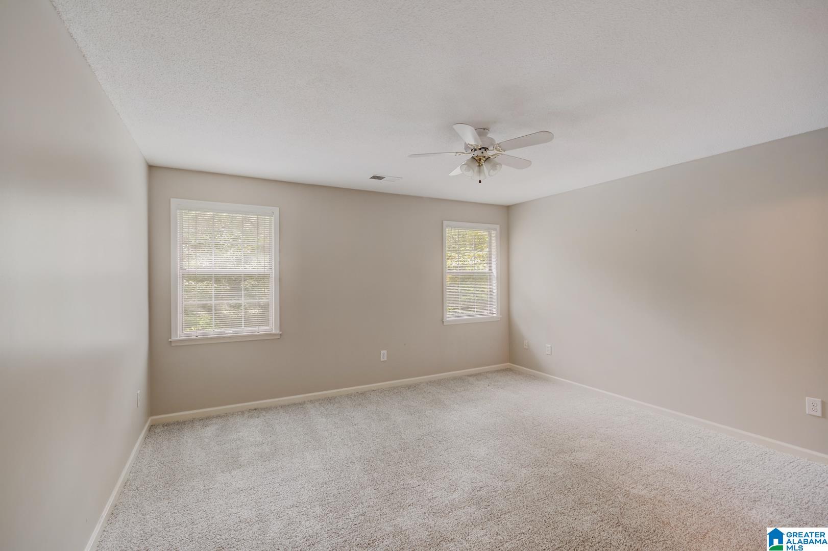 209 Thompson Road Alabaster, AL 35007 - Photo 23 of 30