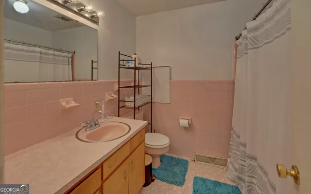 $350,000 | 3904 Antioch Church Road, Toccoa, GA 30577