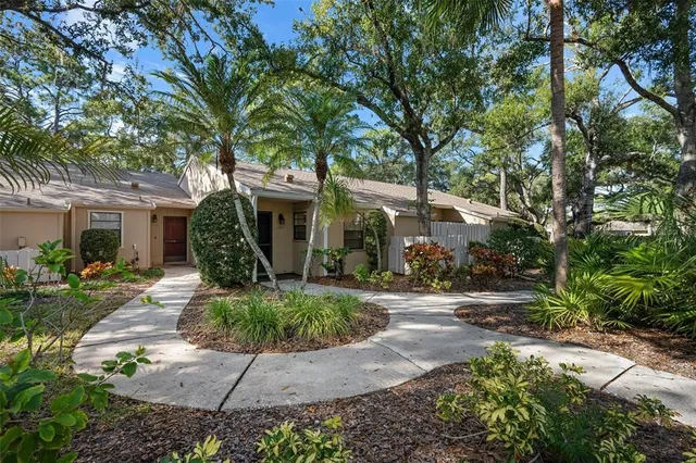 $150,000 | 1235 Tallywood Drive, Unit 7013, Sarasota, FL 34237