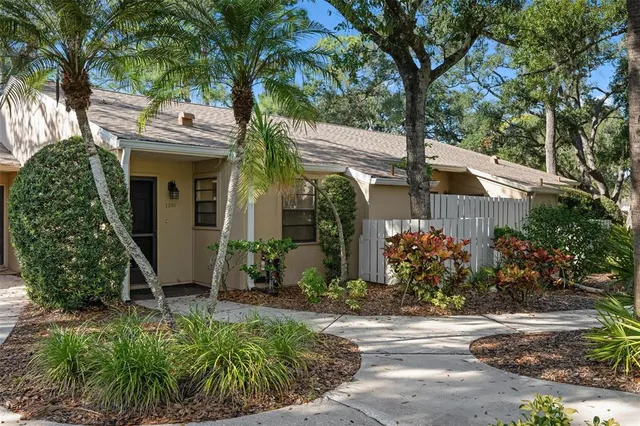$150,000 | 1235 Tallywood Drive, Unit 7013, Sarasota, FL 34237