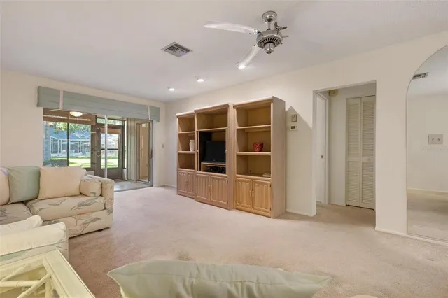 $150,000 | 1235 Tallywood Drive, Unit 7013, Sarasota, FL 34237