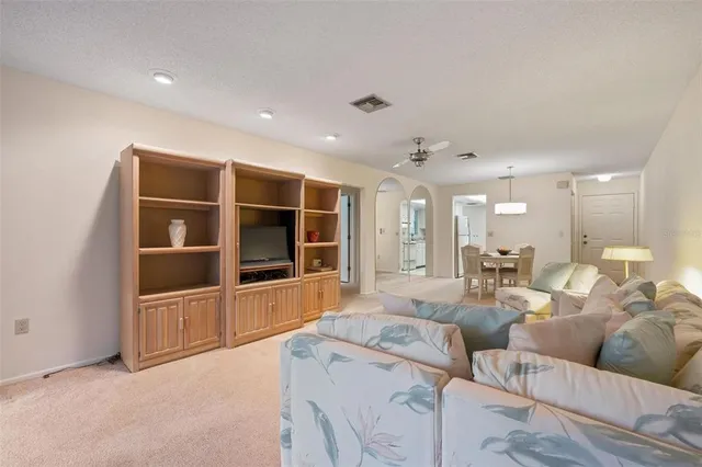 $150,000 | 1235 Tallywood Drive, Unit 7013, Sarasota, FL 34237