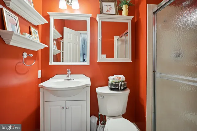 $3,400 | 5908 Wescott Hills Way, Alexandria, VA 22315