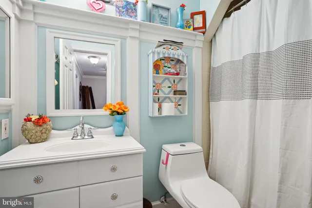 $3,400 | 5908 Wescott Hills Way, Alexandria, VA 22315