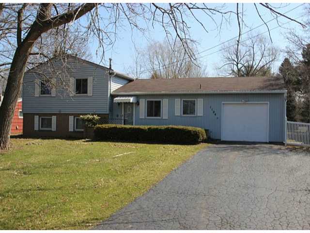 1104 Hatch Road Webster, NY 14580 - Photo 1 of 1 Exterior Front