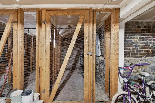 $239,900 | 5544 Waterman Boulevard, Unit 3W, St. Louis, MO 63112