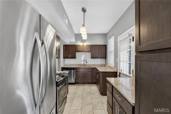 $239,900 | 5544 Waterman Boulevard, Unit 3W, St. Louis, MO 63112