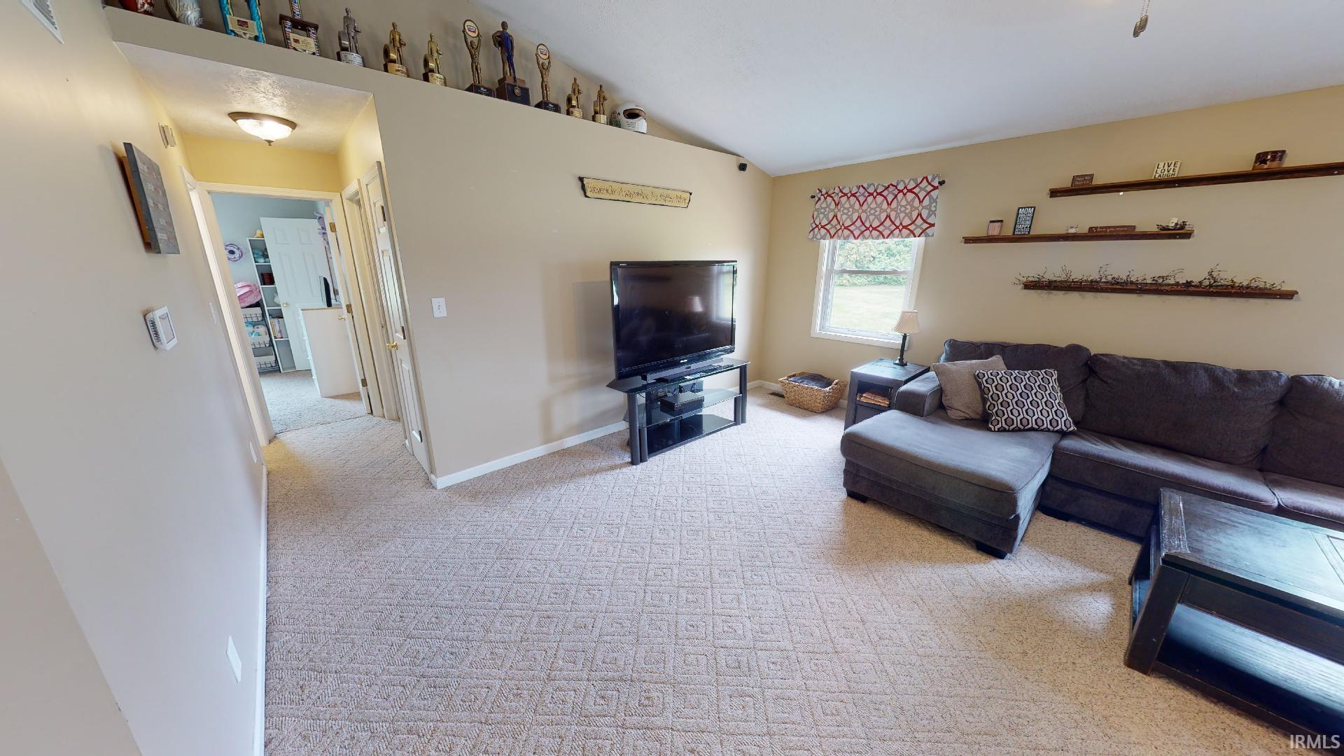 3725 East Bailey Road Monticello, IN 47960 - Photo 12 of 36 Gallery Image 12