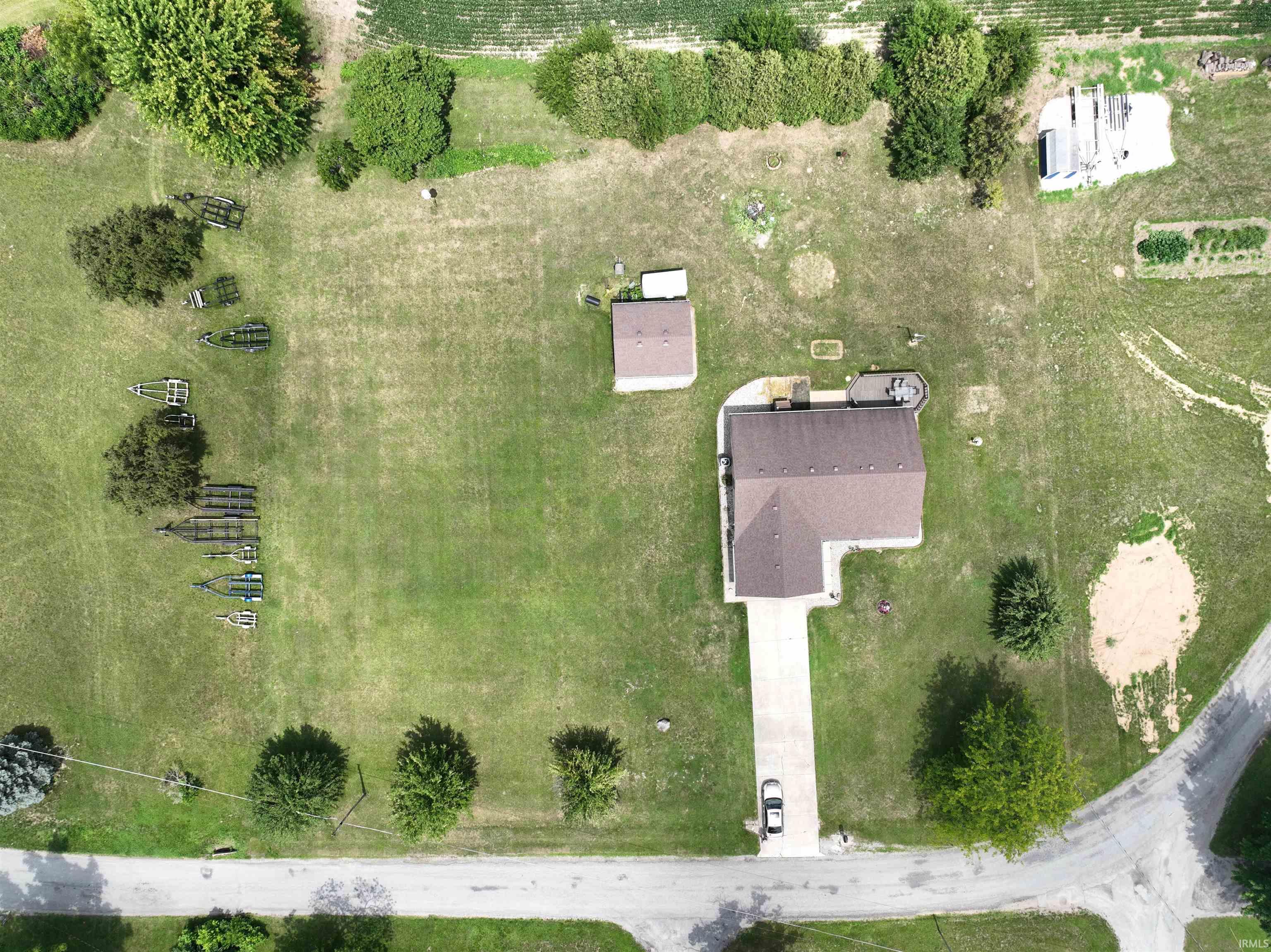 3725 East Bailey Road Monticello, IN 47960 - Photo 10 of 36 Gallery Image 10