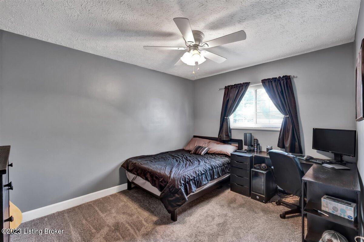 5003 Woodsend Road Louisville, KY 40229 - Photo 21 of 47 21-5003 Woodsend Rd-121