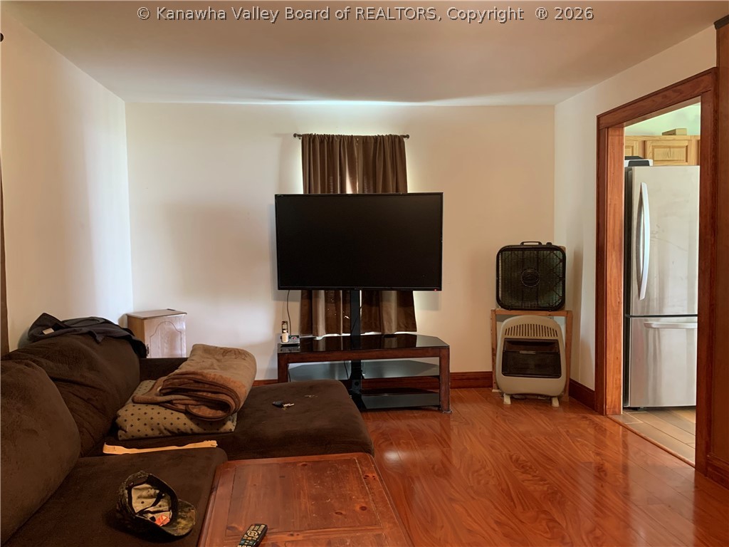 74 Stolling Road Jeffrey, WV 25114 - Photo 3 of 14 Gallery Image 3
