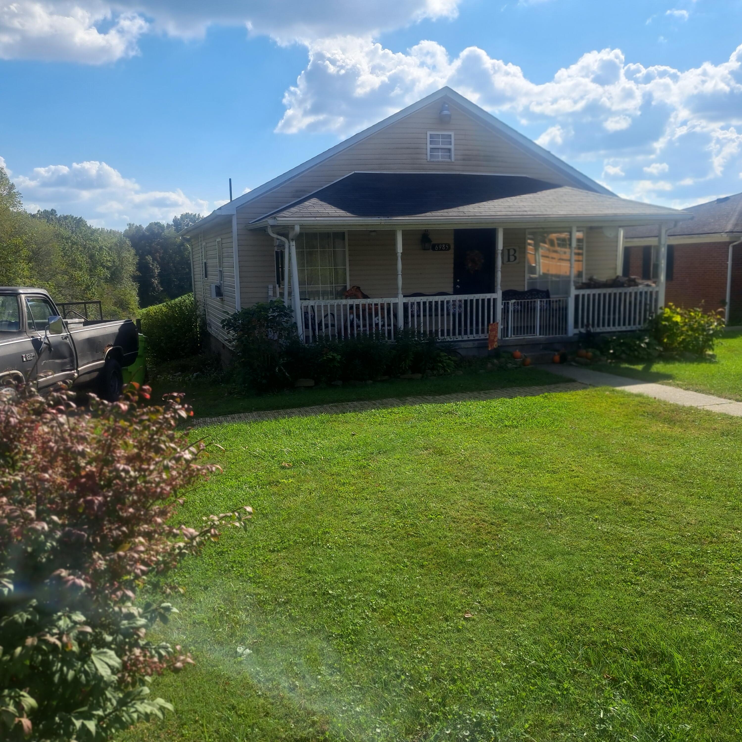 6985 Barbourville Road London, KY 40744 - Photo 3 of 16 20251003_154246