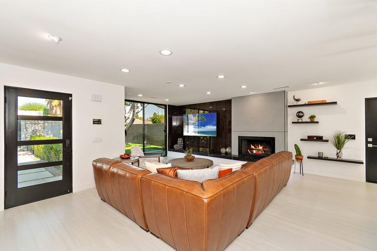 565 West Yorba Road Palm Springs, CA 92262 - Photo 18 of 70 RIL_6904