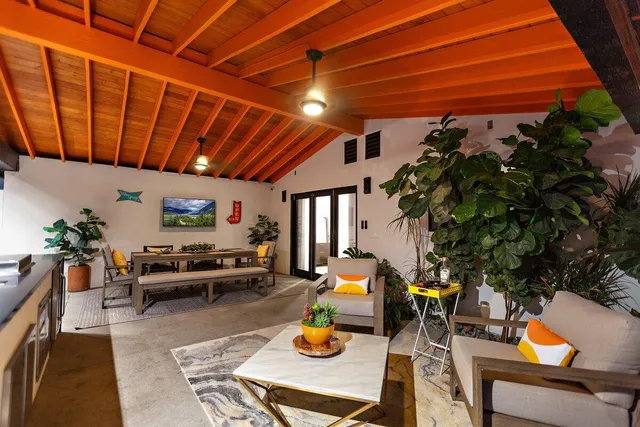 $1,190,000 | 565 West Yorba Road, Palm Springs, CA 92262