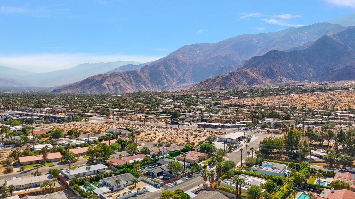 565 West Yorba Road Palm Springs, CA 92262 - Photo 64 of 70 dji_fly_20240930_145106_0068_17277672430