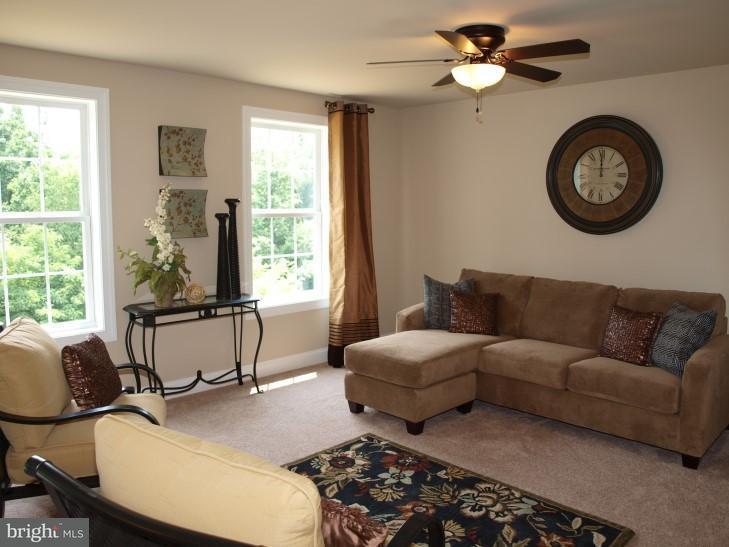 141 Ridge Avenue Ephrata, PA 17522 - Photo 6 of 18 Gallery Image 6