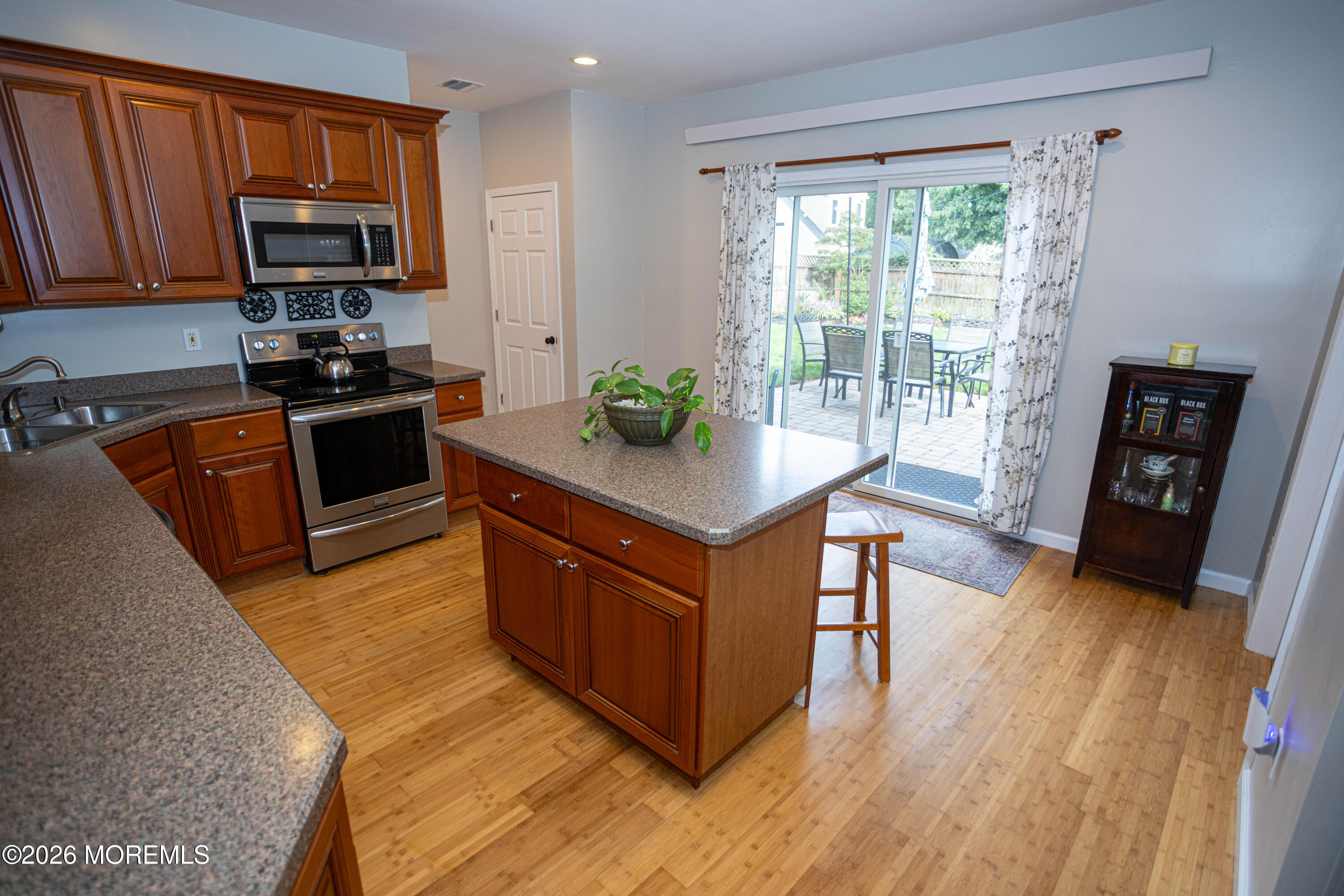 40 Weldon Road Matawan, NJ 07747 - Photo 15 of 54 0043