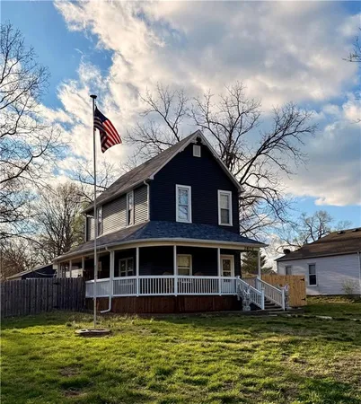 $260,000 | 2804 Garland Street, Leavenworth, KS 66048