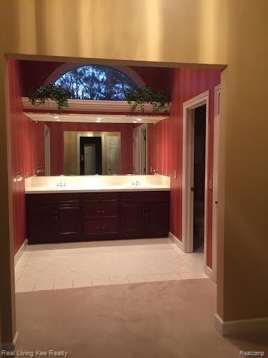 5500 Blood Road Metamora, MI 48455 - Photo 11 of 23 Master Bath
