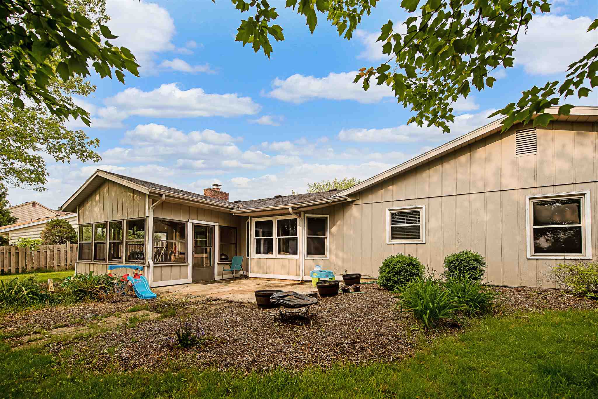 11224 Ransom Court Fort Wayne, IN 46845 - Photo 3 of 35 Gallery Image 3