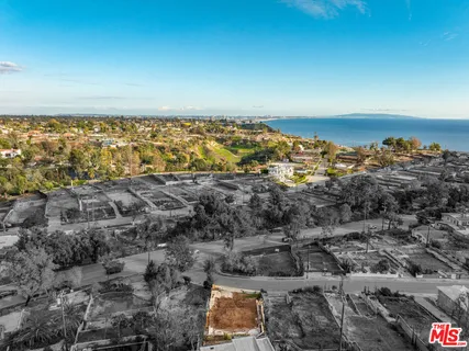 a view of an ocean beach