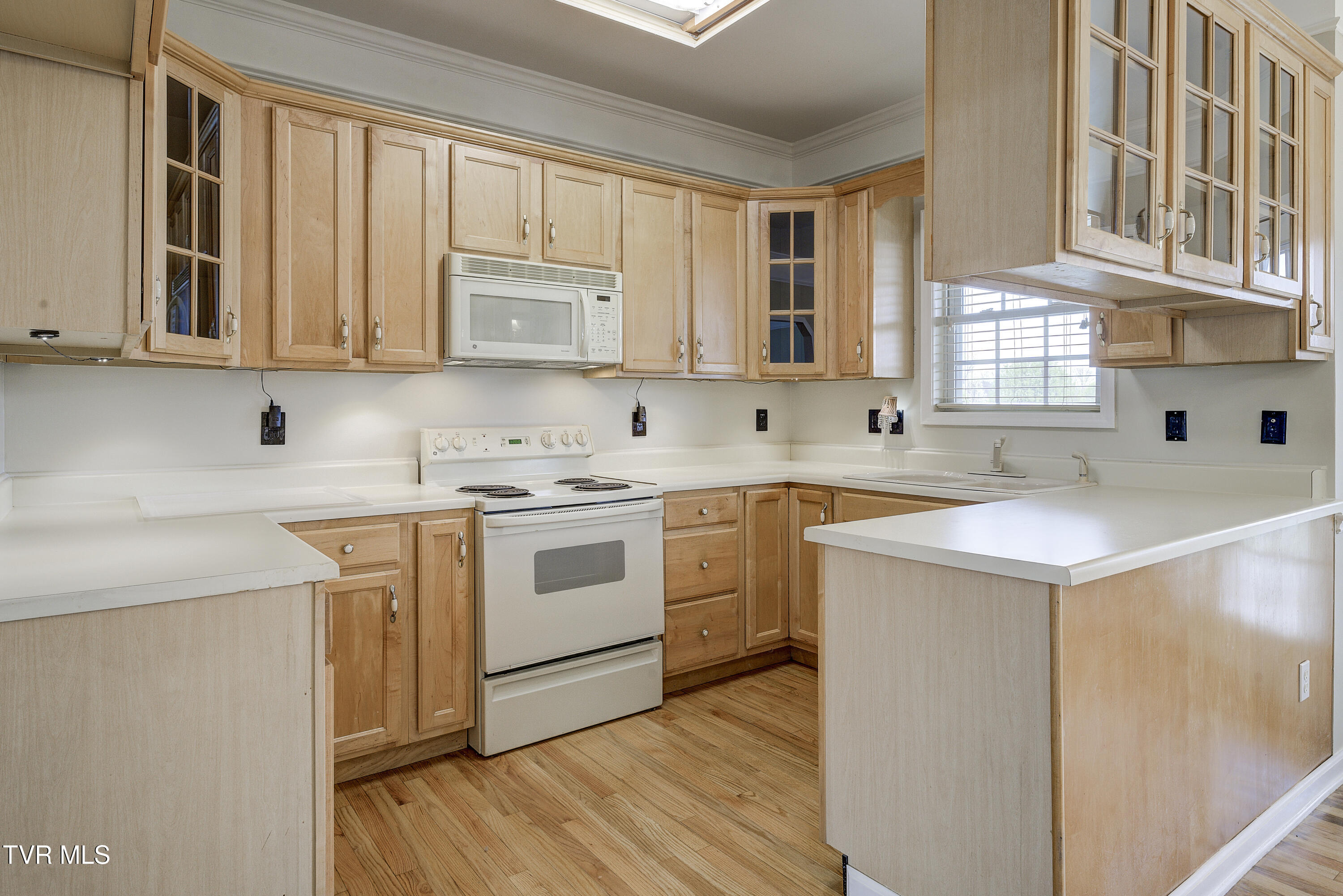 239 Brown Circle Blountville, TN 37617 - Photo 21 of 65 Brown-8