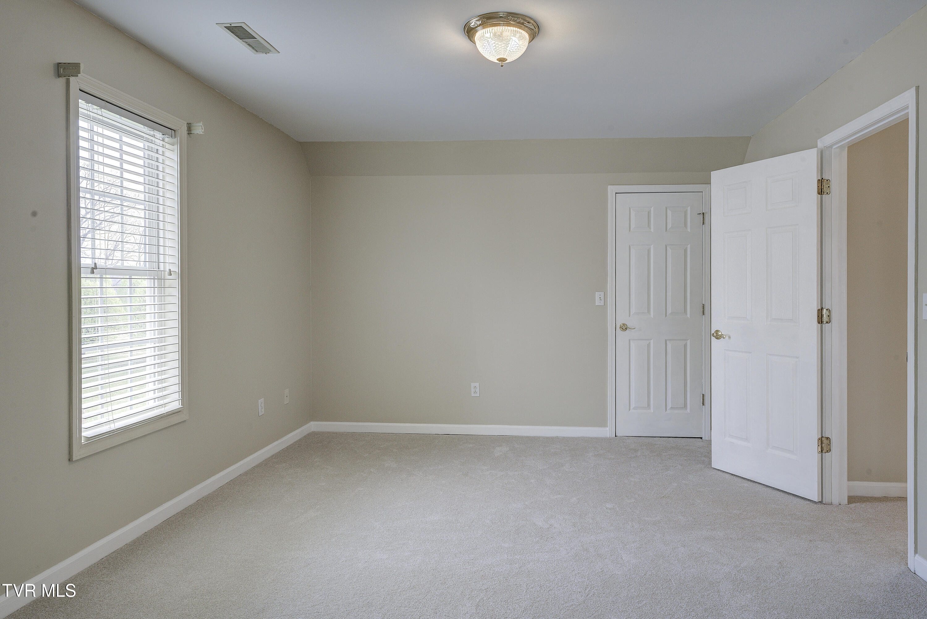 239 Brown Circle Blountville, TN 37617 - Photo 36 of 65 Brown-26