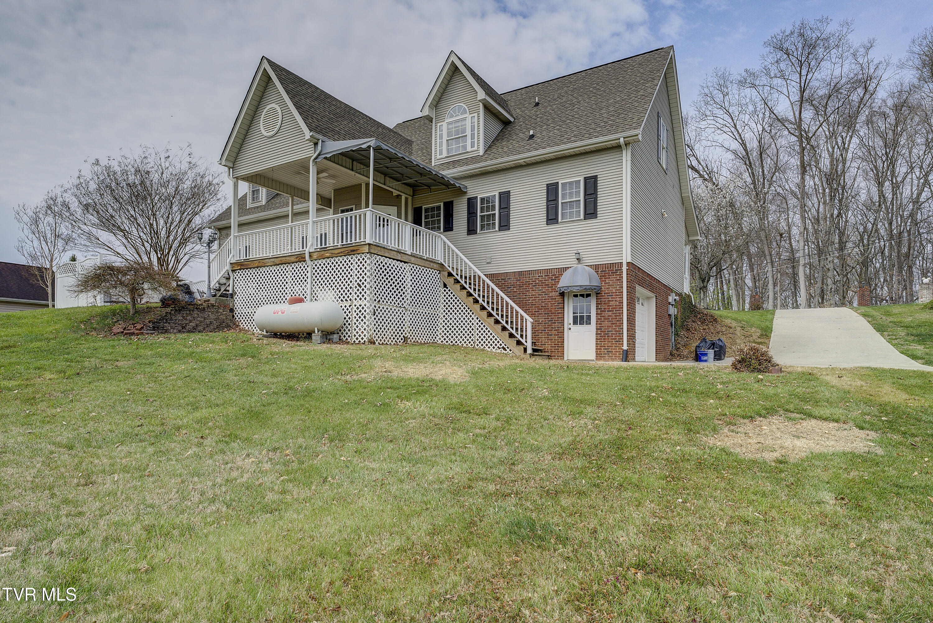 239 Brown Circle Blountville, TN 37617 - Photo 53 of 65 Brown-52