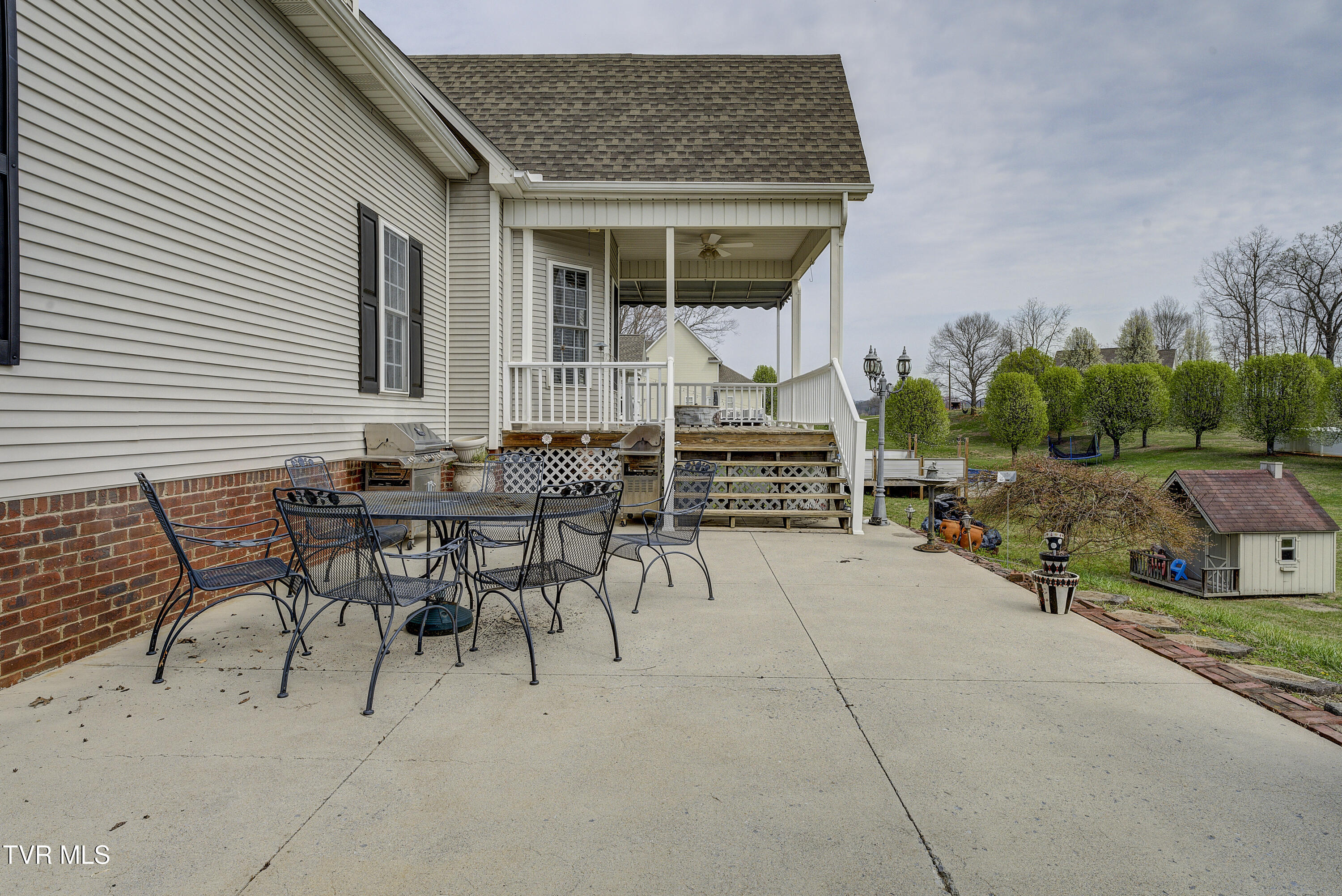 239 Brown Circle Blountville, TN 37617 - Photo 60 of 65 Brown-49