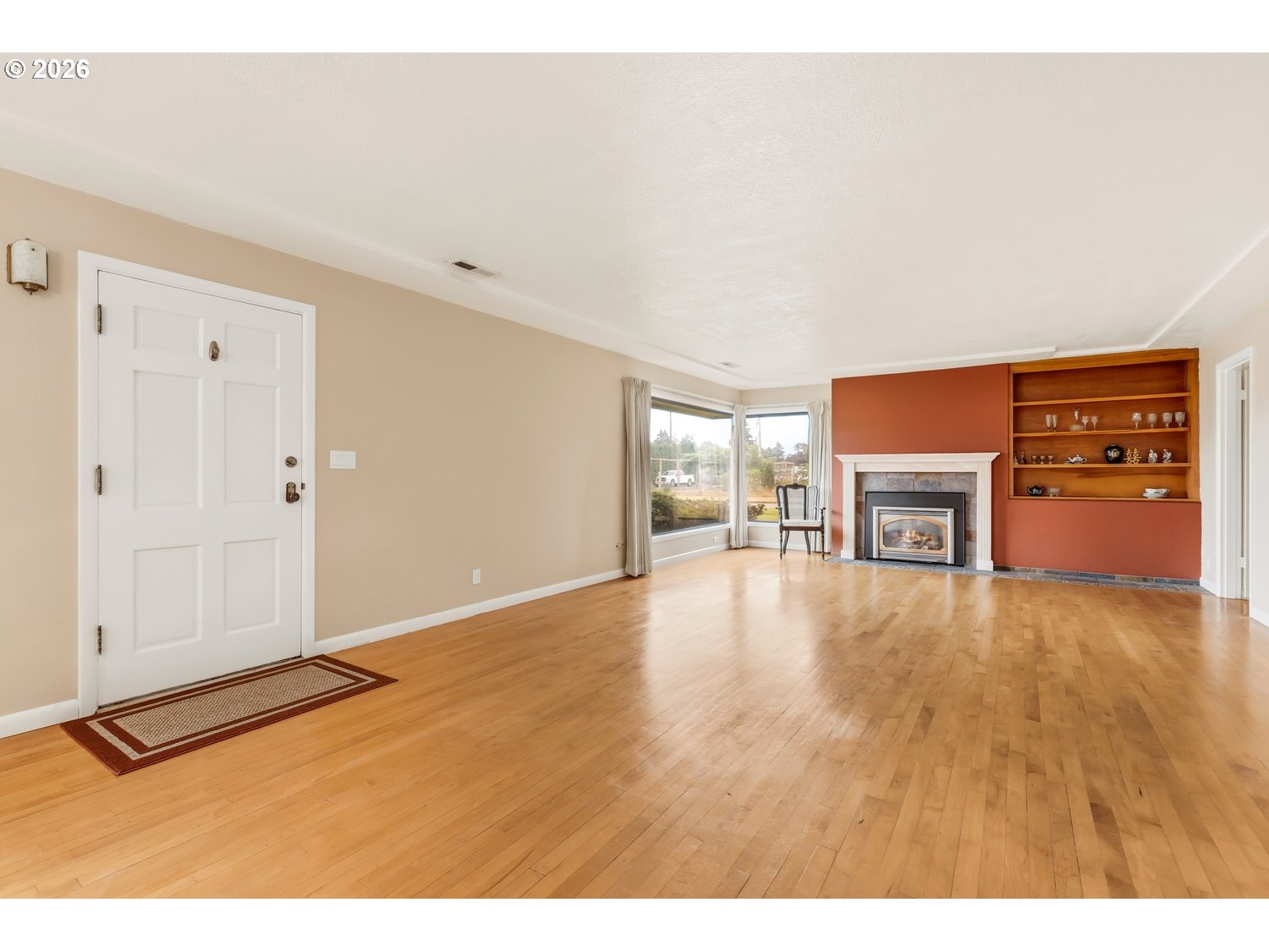 617 North Knights Bridge Road Canby, OR 97013 - Photo 6 of 28