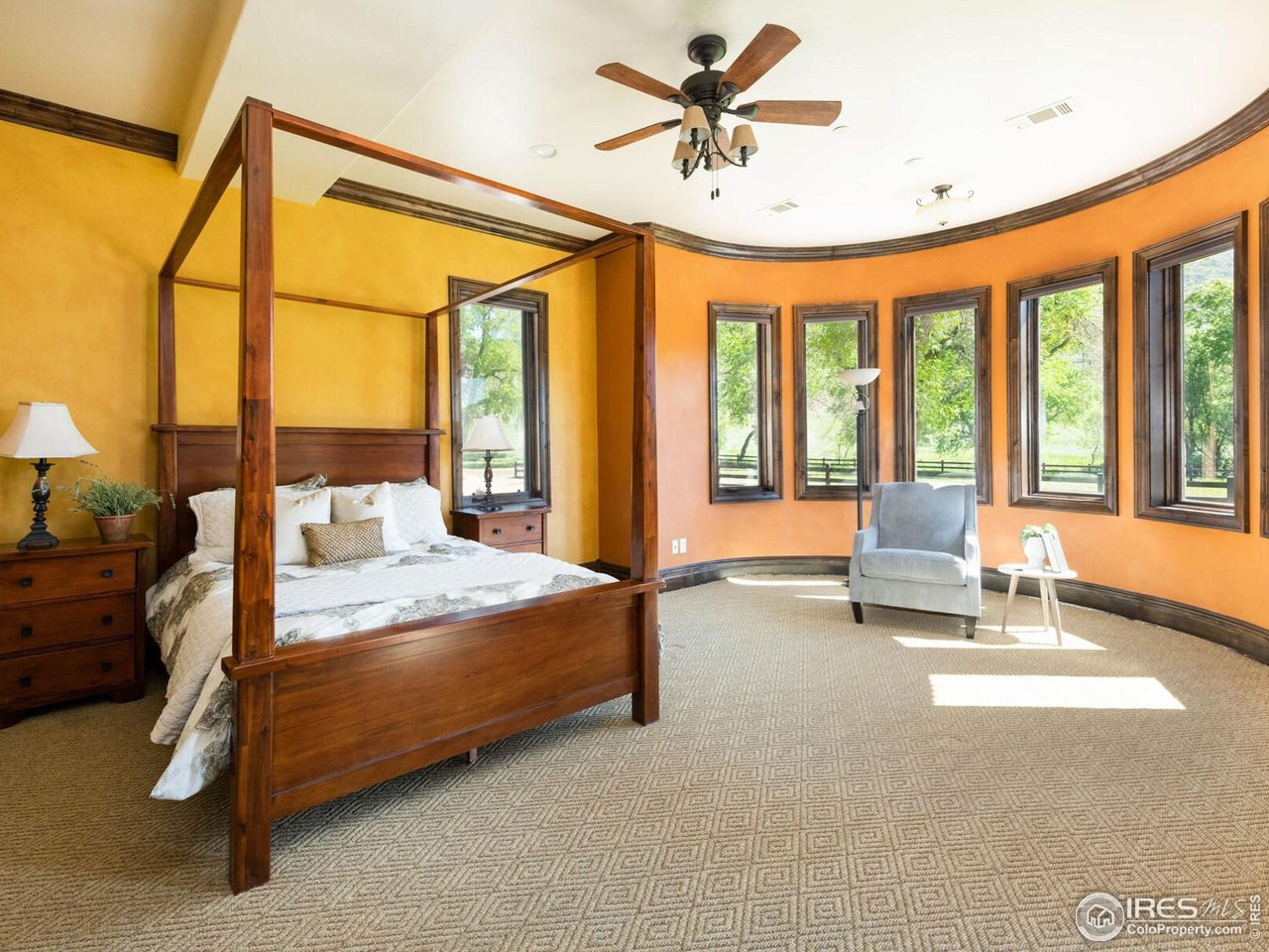 9840 Buckhorn Road Loveland, CO 80538 - Photo 22 of 40 Lower Level Guest Room with En-Suite Bathroom