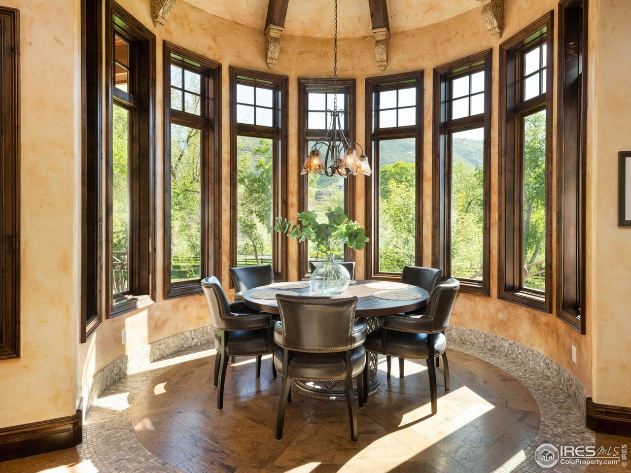 9840 Buckhorn Road Loveland, CO 80538 - Photo 9 of 40 Breakfast Nook or Casual Dining off of Kitchen