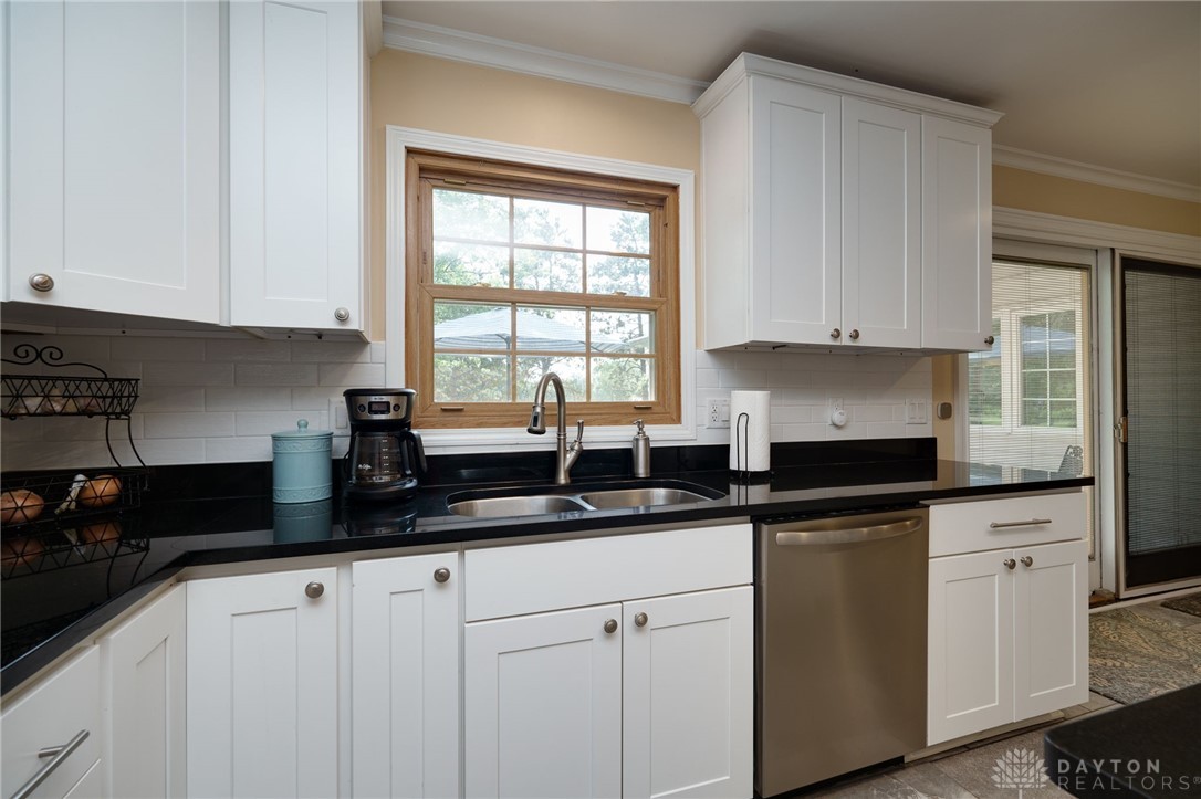 3107 Clear Springs Road Spring Valley, OH 45370 - Photo 18 of 74