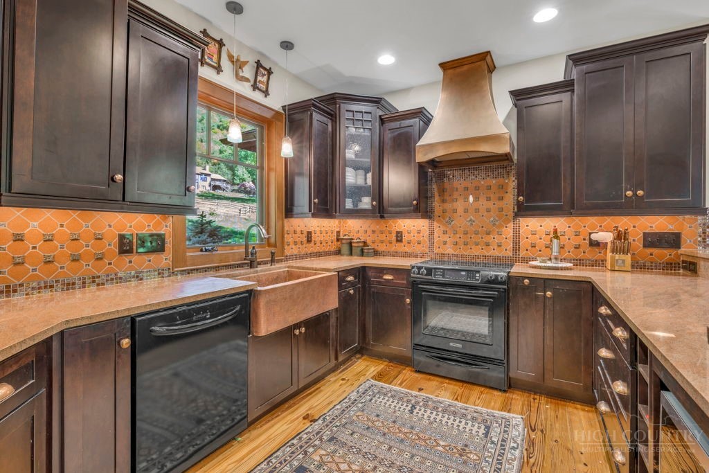 355 Oakley Green Boone, NC 28607 - Photo 21 of 50