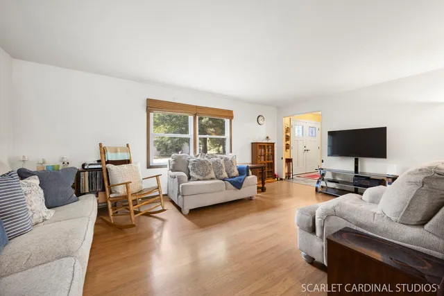 $479,900 | 4705 Elm Street, Lisle, IL 60532