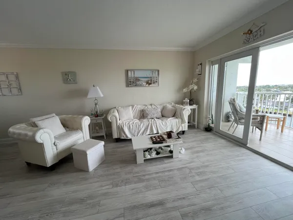 $2,000 | 629 Southeast 19th Avenue, Unit 703, Deerfield Beach, FL 33441