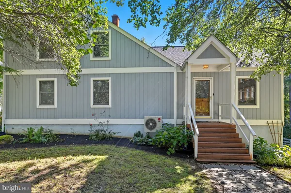 $630,000 | 377 Rainbow Way, Front Royal, VA 22630