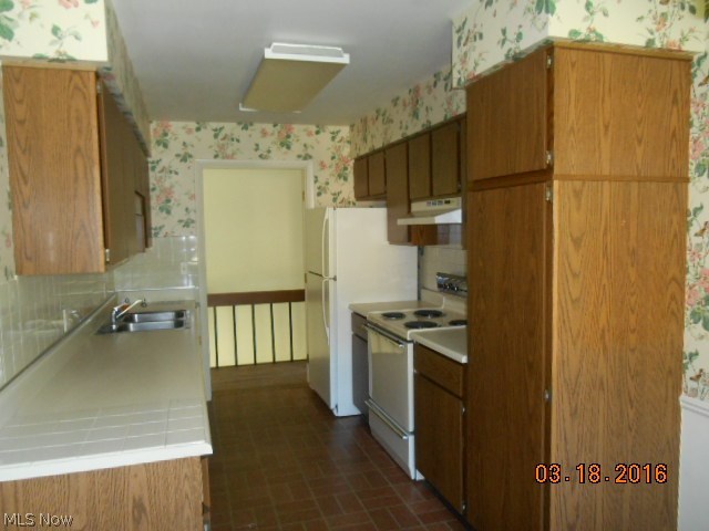 849 Hampton Ridge Drive, Unit 849 Akron, OH 44313 - Photo 11 of 13 Gallery Image 11