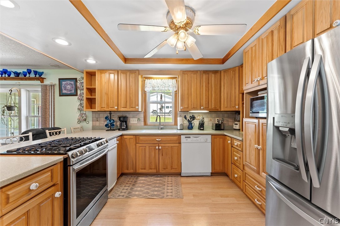 5550 Huntington Camp Road Eaton, NY 13334 - Photo 11 of 32 Kitchen