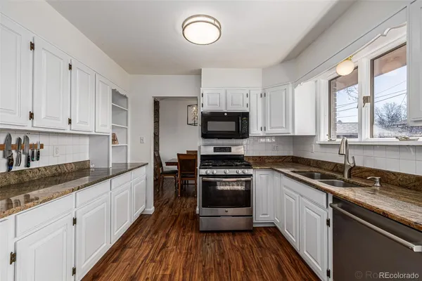 $650,000 | 529 South Magnolia Lane, Denver, CO 80224