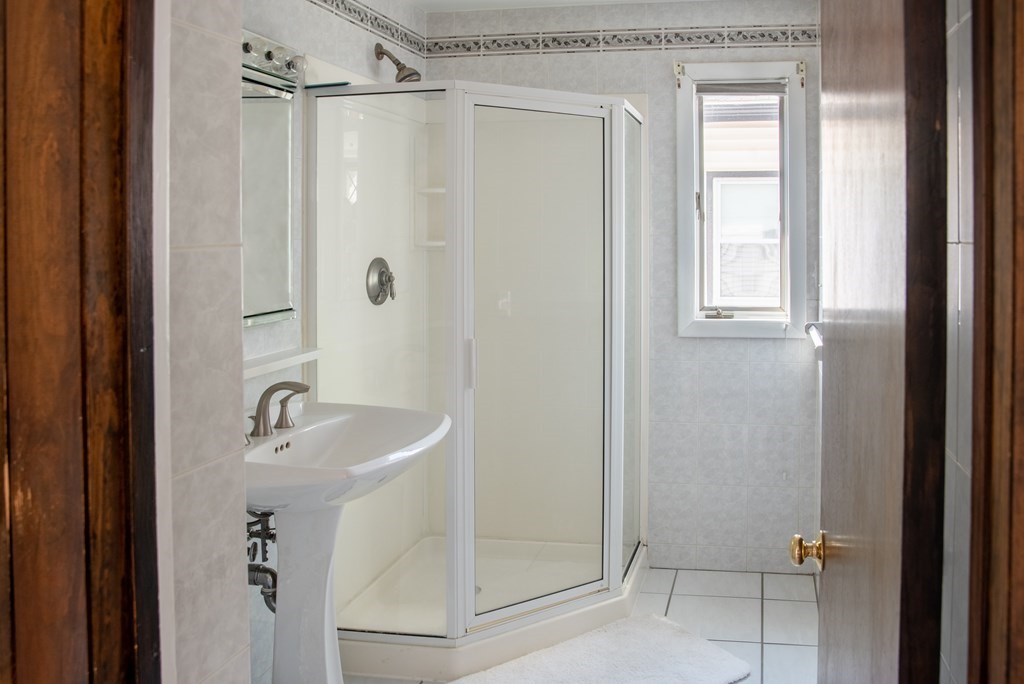 37 Tileston Road Winthrop, MA 02152 - Photo 10 of 19 Gallery Image 10