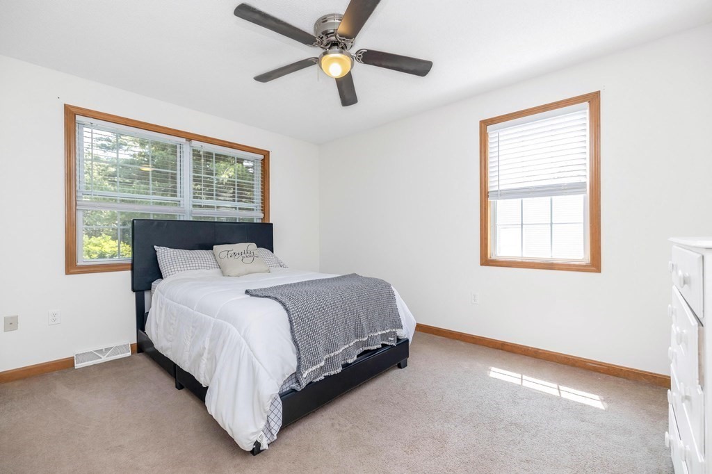 42 Observer Street Springfield, MA 01104 - Photo 20 of 32 Gallery Image 20