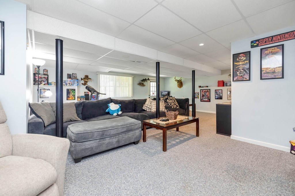 42 Observer Street Springfield, MA 01104 - Photo 27 of 32 Gallery Image 27