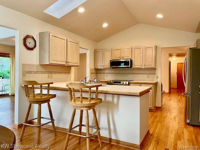 3005 East Commerce Road Commerce Township, MI 48382 - Photo 11 of 39 Gallery Image 11