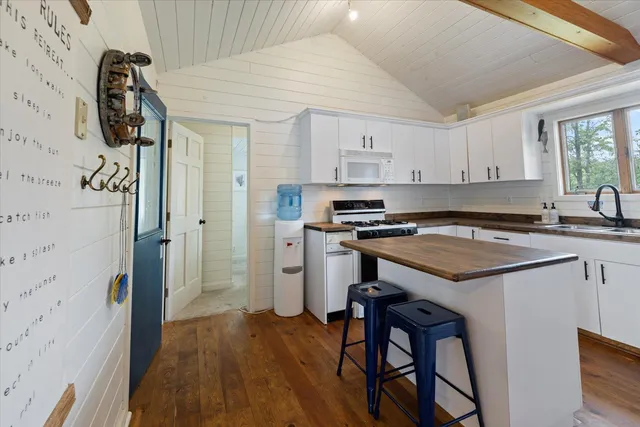 $449,900 | 4549 Old Oleary, Orr, MN 55771