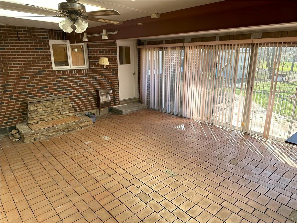 728 North Pike Road Cabot, PA 16023 - Photo 11 of 26